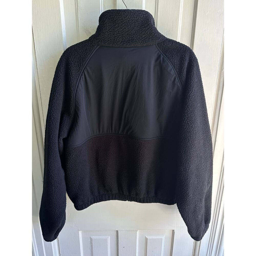 BLOGILATES Black Sherpa Fleece Zip Jacket – Size Small - Picture 4 of 8